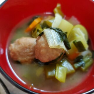 肉団子と野菜の味噌スープ